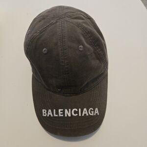 Authentic Balenciaga Embroidered Logo Classic Baseball Cap Gray